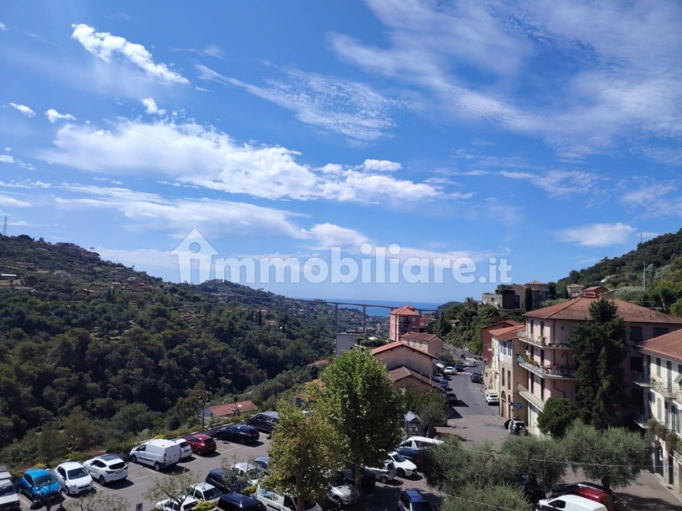 Apartamento de 2 dormitorios en Vallebona, Italy No. 304259
