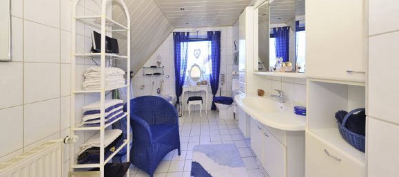 4غرفة منزل في Wilhelmshaven, Germany رقم 34456 16