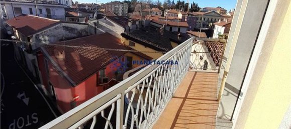 3 bedrooms Apartment in Ponte San Pietro, Italy No. 60053 5