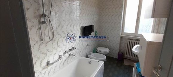 3 bedrooms Apartment in Ponte San Pietro, Italy No. 60053 12