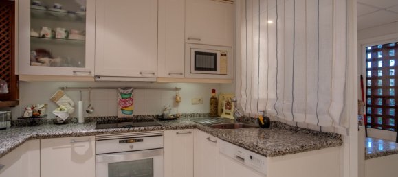 3 Schlafzimmer Penthouse in Estepona, Spain, Nr. 144341 12