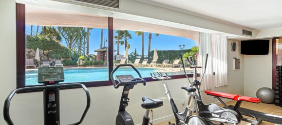 3 Schlafzimmer Penthouse in Estepona, Spain, Nr. 144341 5