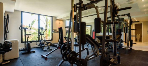 7 bedrooms Villa in Marbella, Spain No. 29889 47