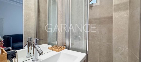 2 bedrooms Apartment in Paris, France No. 298165 5