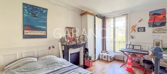 2 bedrooms Apartment in Paris, France No. 298165 2