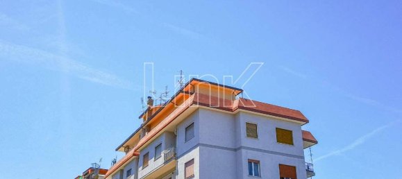 2 bedrooms Apartment in Rome, Italy No. 324218 18