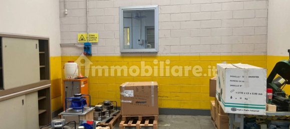 2569m² Warehouse in San Donato Milanese, Italy No. 375005 27