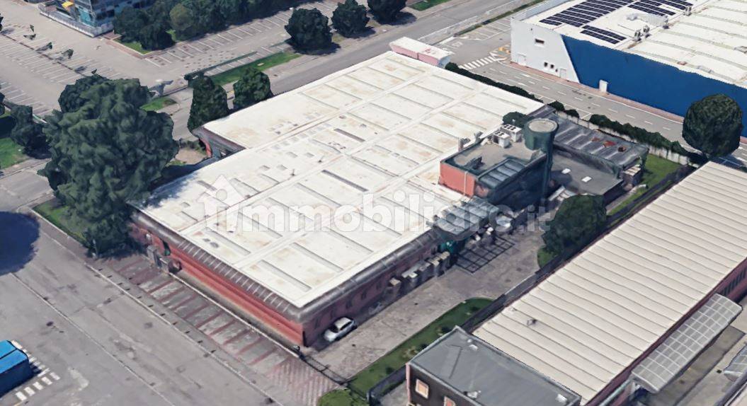 2569m² Warehouse in San Donato Milanese, Italy No. 375005