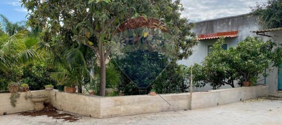 Villa de 4 dormitorios en Palermo, Italy No. 51353 58