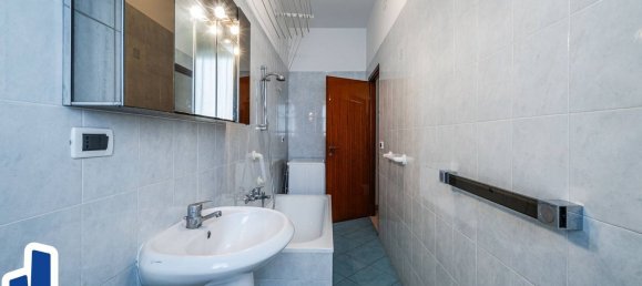 3غرفة شقة في Bologna, Italy رقم 289363 33