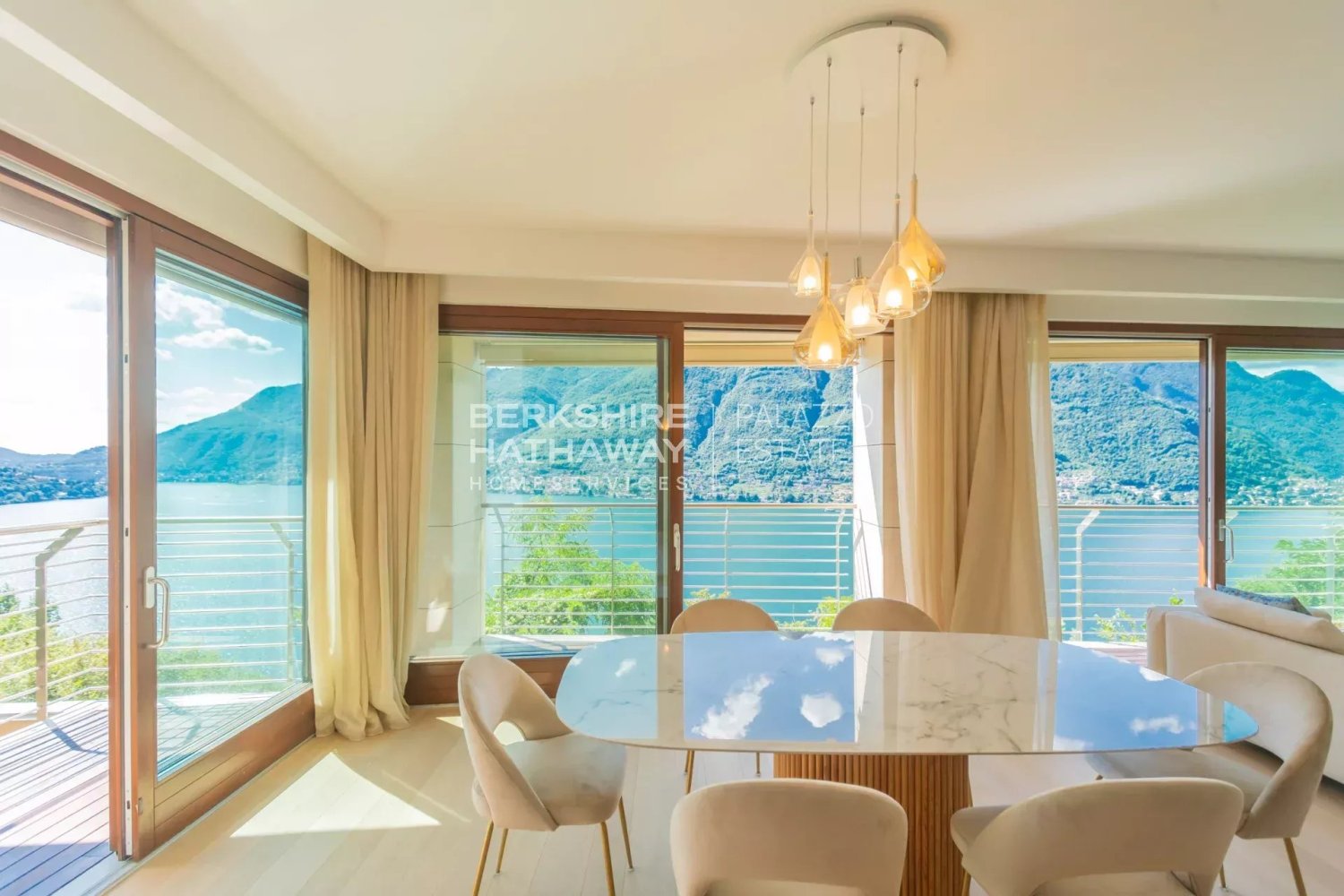 3 bedrooms Apartment in Faggeto Lario, Italy No. 303192