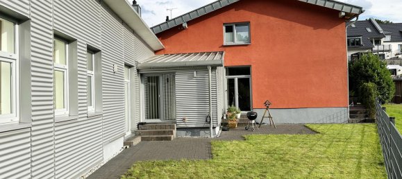 235m² Building in Bergisch Gladbach, Germany No. 282825 3