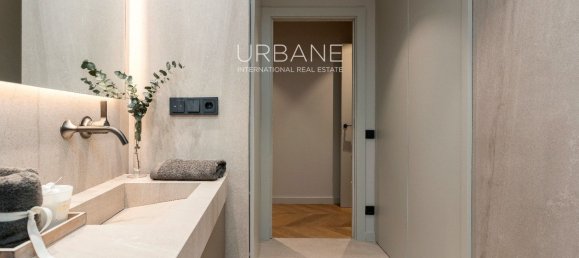 2 Schlafzimmer Wohnung in Ciutat Vella, Spain, Nr. 103364 14