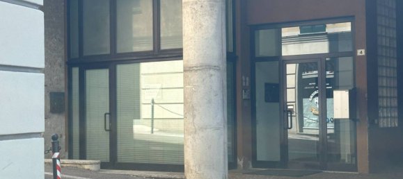 2-Zimmer Gewerbliche Immobilie in Lecco, Italy, Nr. 320032 6