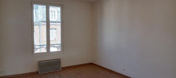 3 bedrooms Building in Honfleur, France No. 354528 4