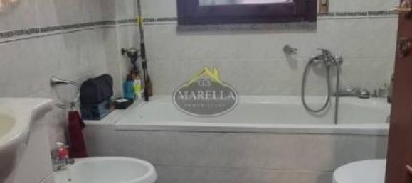 3 rooms Apartment in Rome, Italy No. 66085 52