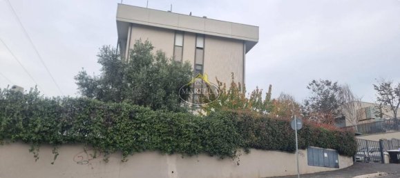 3 rooms Apartment in Rome, Italy No. 66085 93