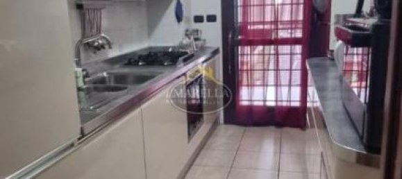 3 rooms Apartment in Rome, Italy No. 66085 7