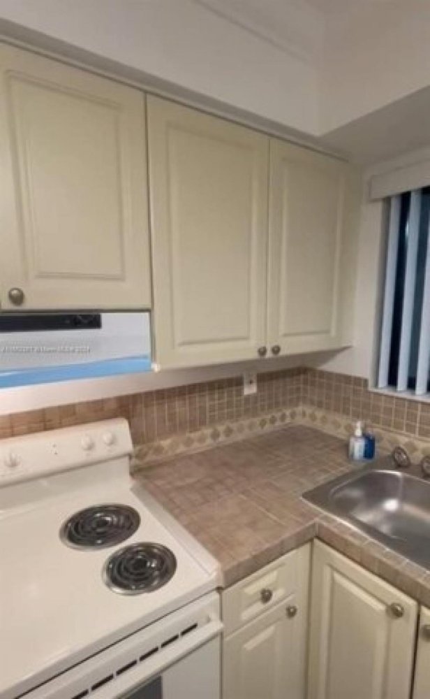 Estudio en Miami, USA No. 253704