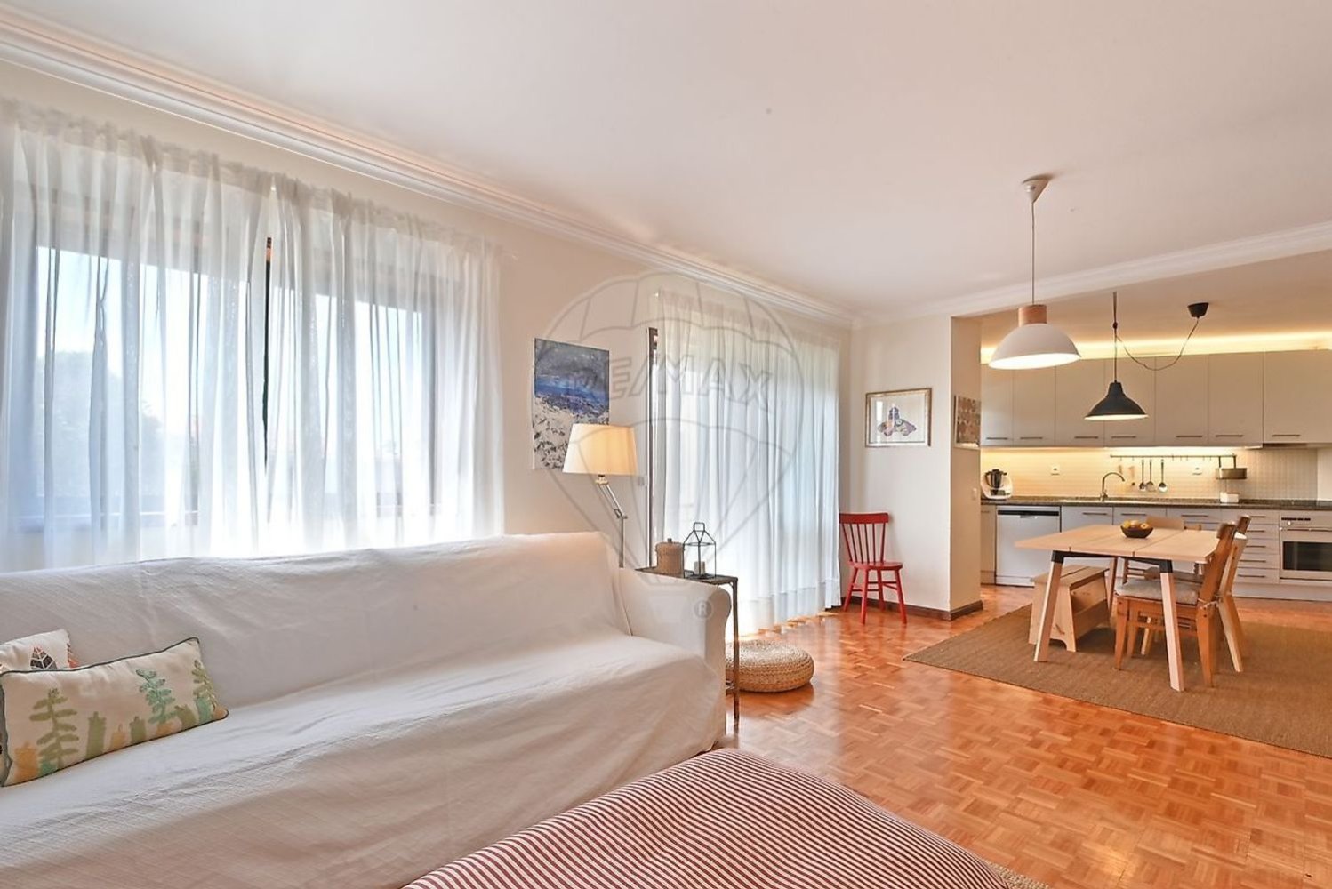 2 غرف نوم شقة في Sao Felix da Marinha, Portugal رقم 241425