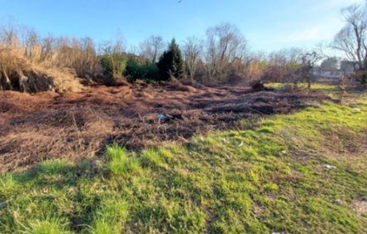 Grundstück in Abbiategrasso, Italy 25299m², Nr. 102051