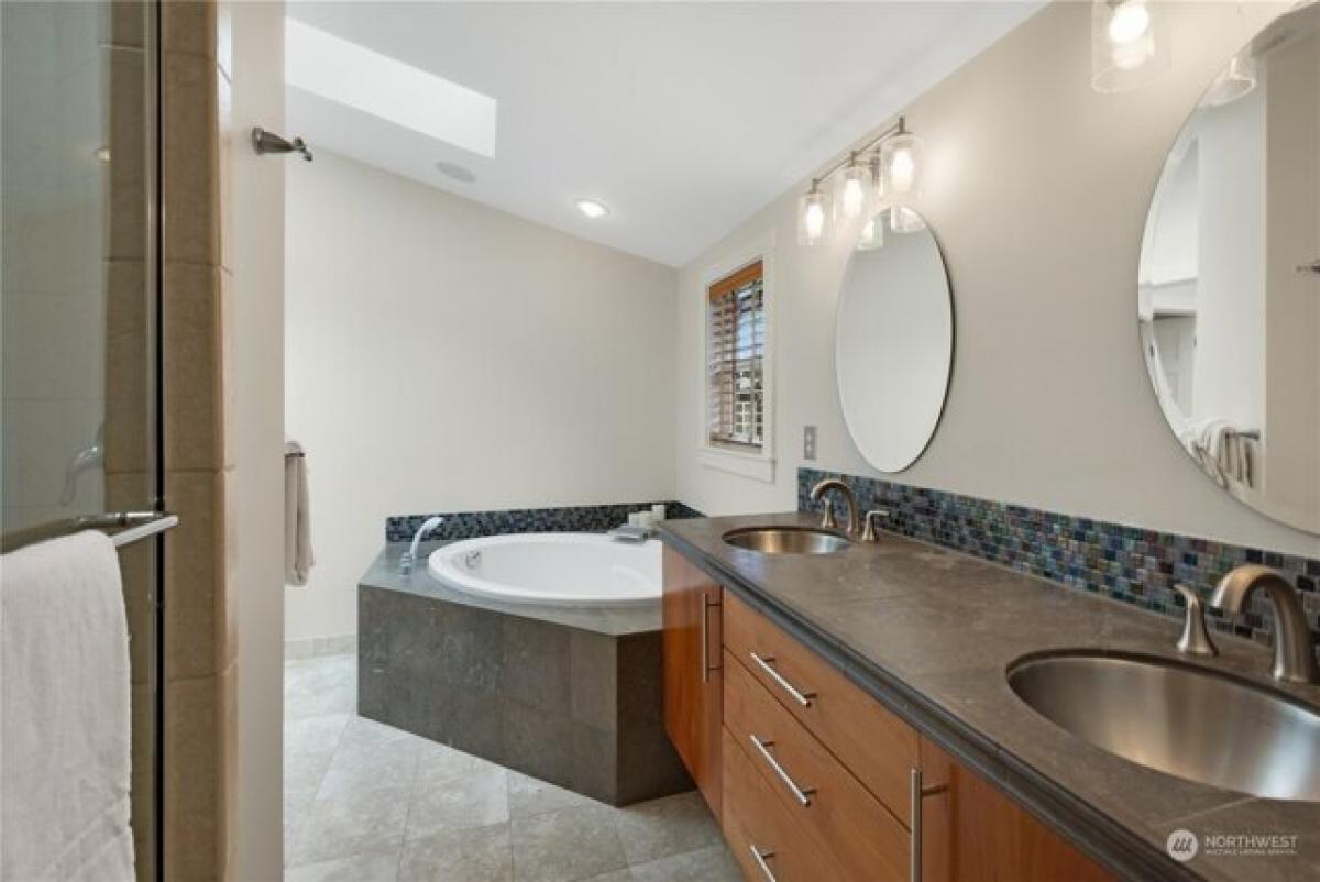 4 Schlafzimmer Haus in Seattle, USA, Nr. 391664