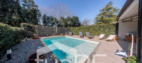 Вилла с 3 спальнями в Рим, Италия № 121588 39