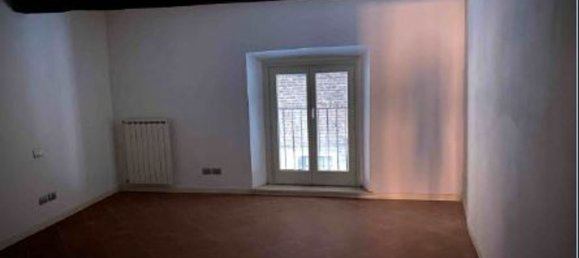 3 rooms Apartment in Ferrara, Italy No. 25118 13