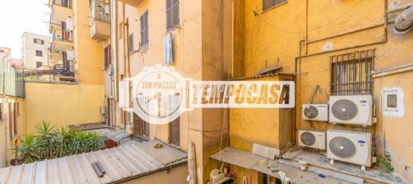 Studio in Rome, Italy No. 303397 8