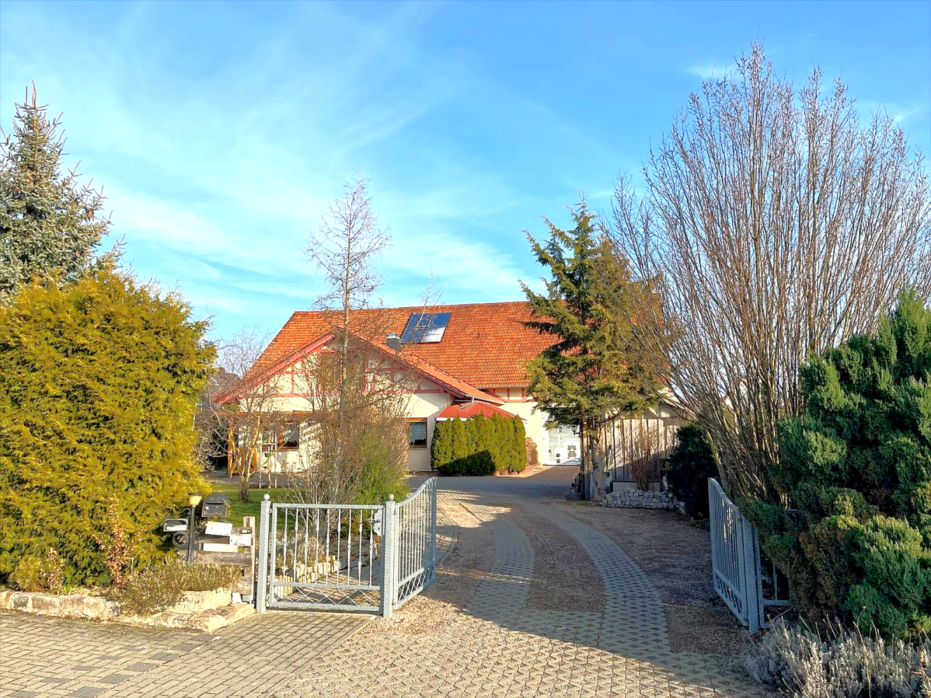 5غرفة منزل في Ilm-Kreis, Germany رقم 309649