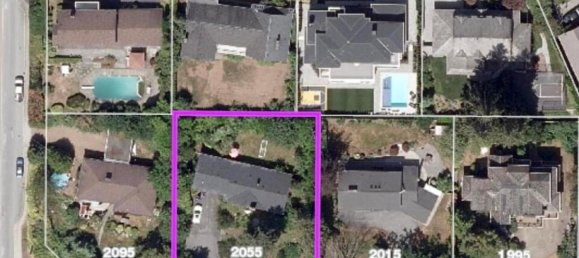 3 bedrooms House in British Columbia, Canada No. 1339 2