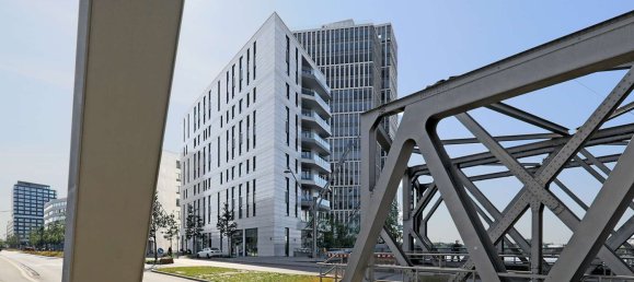 693m² Building in Hamburg-Mitte, Germany No. 266221 3