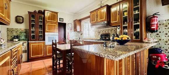 5 bedrooms House in Covilha, Portugal No. 164476 8