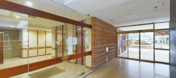 1 bedroom Apartment in Paris, France No. 165113 11