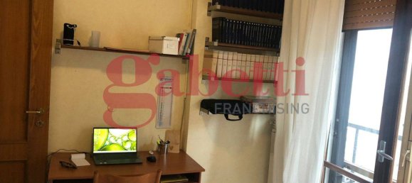 3 rooms Apartment in Venafro, Italy No. 232131 7