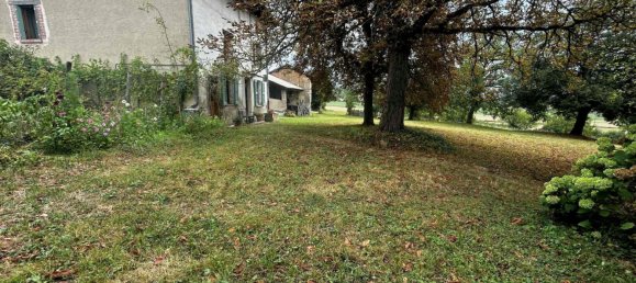 3 bedrooms House in Isere, France No. 317689 2