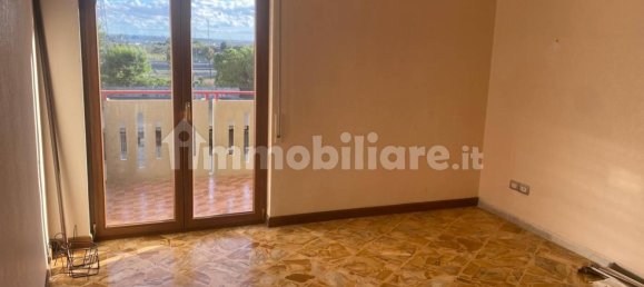 Apartamento de 3 dormitorios en Bari, Italy No. 371119 23