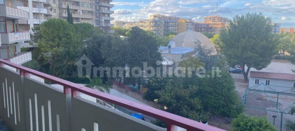 Apartamento de 3 dormitorios en Bari, Italy No. 371119 5