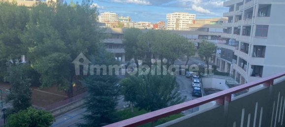 Apartamento de 3 dormitorios en Bari, Italy No. 371119 21