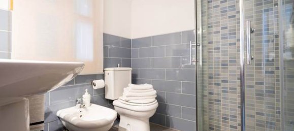 Apartamento de 3 dormitorios en Catania, Italy No. 69761 12