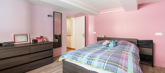 5 bedrooms House in Colombes, France No. 164451 5