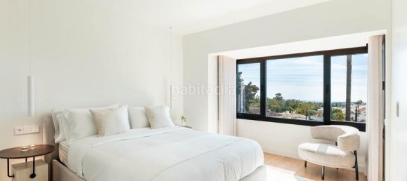 4 bedrooms Villa in Marbella, Spain No. 30859 34