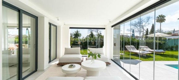 4 bedrooms Villa in Marbella, Spain No. 30859 21