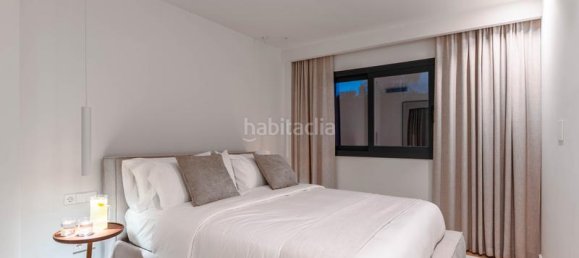 4 bedrooms Villa in Marbella, Spain No. 30859 32