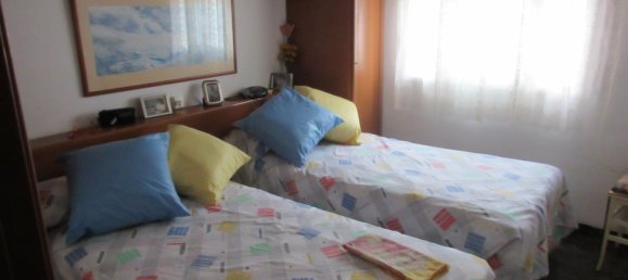 4 bedrooms House in El Vendrell, Spain No. 241 10