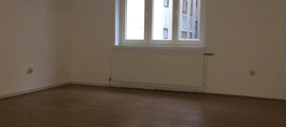 2 rooms Apartment in Vienna, Austria No. 170276 2