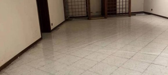 2 rooms Office in Modena, Italy No. 292151 4