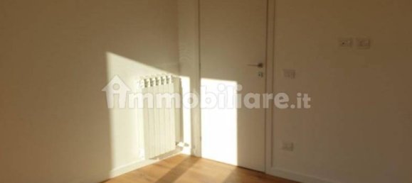2 bedrooms Apartment in Florence, Italy No. 265812 9