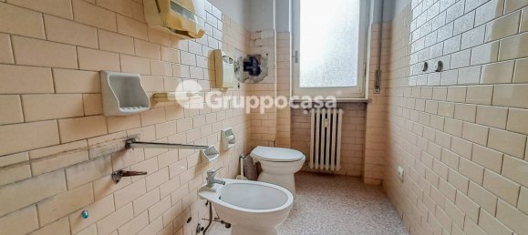 Apartamento de 2 dormitorios en Magenta, Italy No. 328089 9