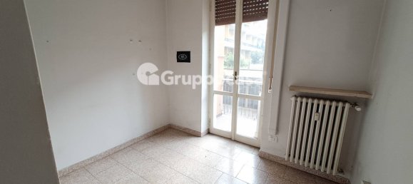 Apartamento de 2 dormitorios en Magenta, Italy No. 328089 3